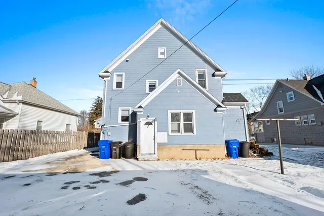 $275,000 | 425 East Summer Street, Appleton, WI 54911