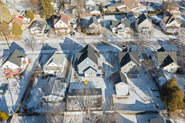 $275,000 | 425 East Summer Street, Appleton, WI 54911