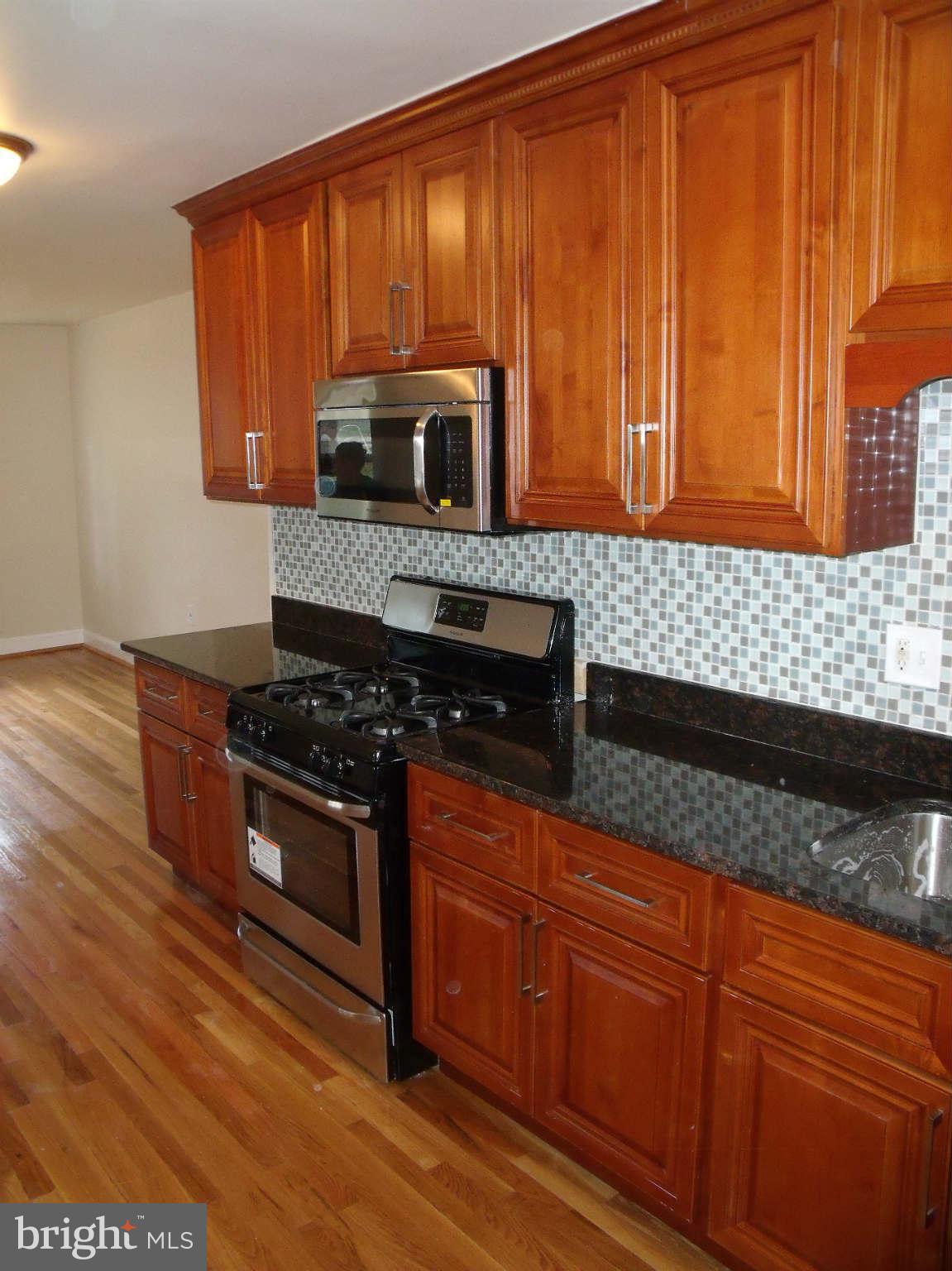 2932 Johnson Road Falls Church, VA 22042 - Photo 11 of 30 Kitchen
