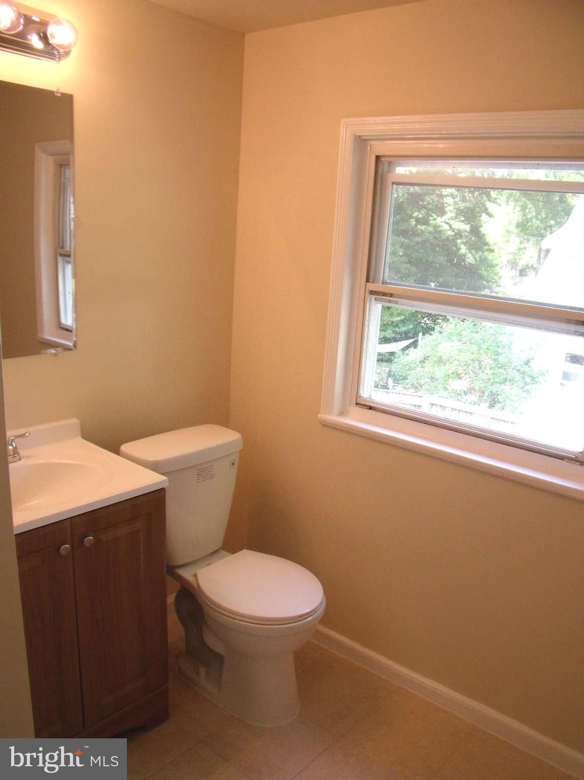 2932 Johnson Road Falls Church, VA 22042 - Photo 20 of 30 Bath #2 Upstairs