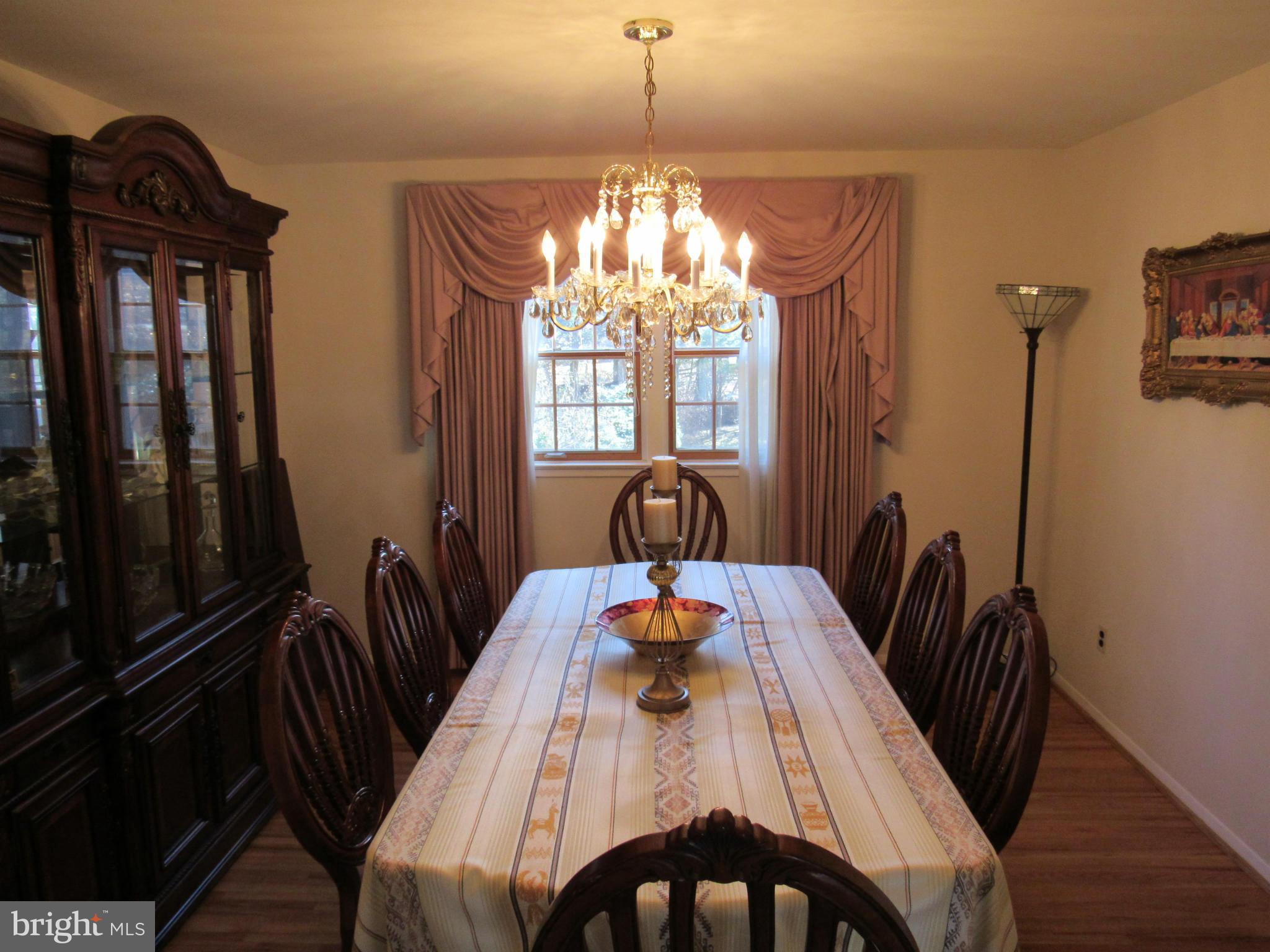 6603 Greenview Lane Springfield, VA 22152 - Photo 5 of 29 Dining Room