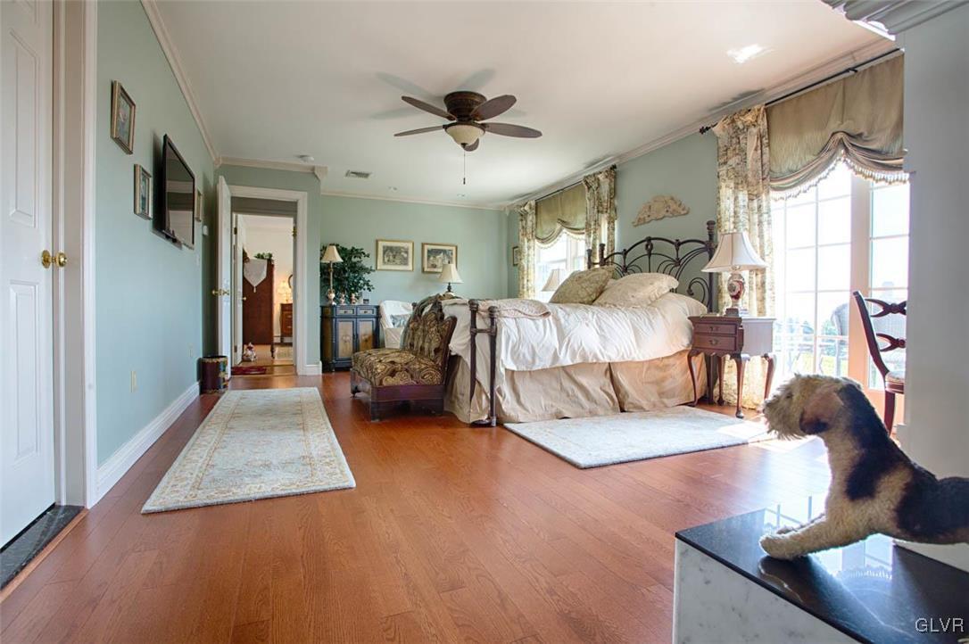 1040 Long Road Easton, PA 18040 - Photo 13 of 23 Gallery Image 13