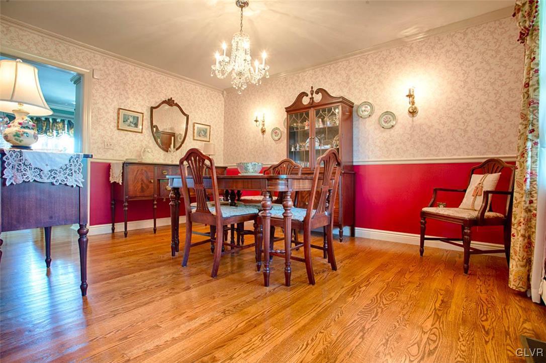 1040 Long Road Easton, PA 18040 - Photo 4 of 23 Gallery Image 4