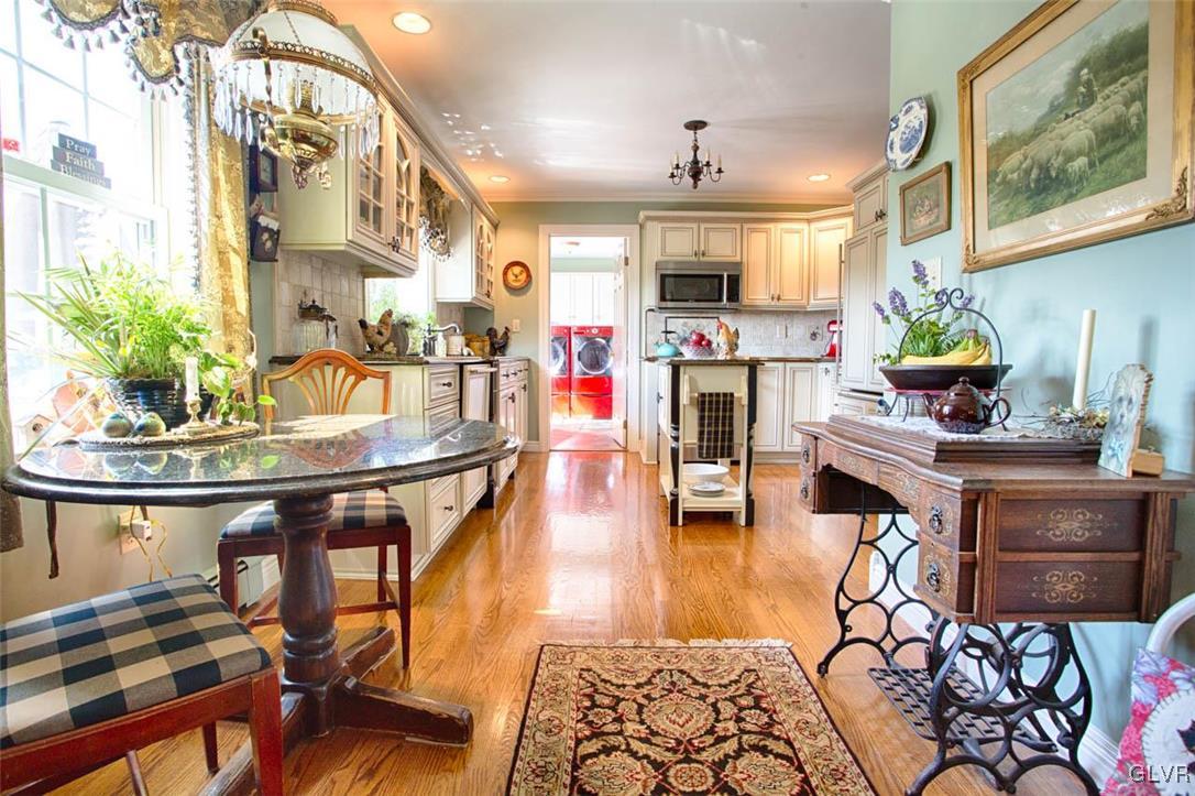 1040 Long Road Easton, PA 18040 - Photo 6 of 23 Gallery Image 6