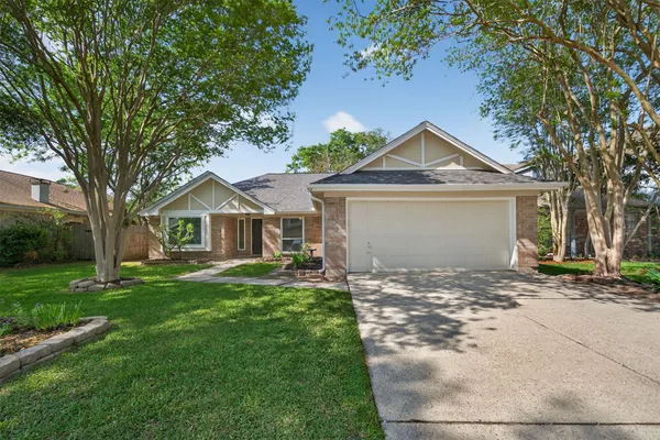 $214,990 | 5619 Fawn Trail Lane, Humble, TX 77346