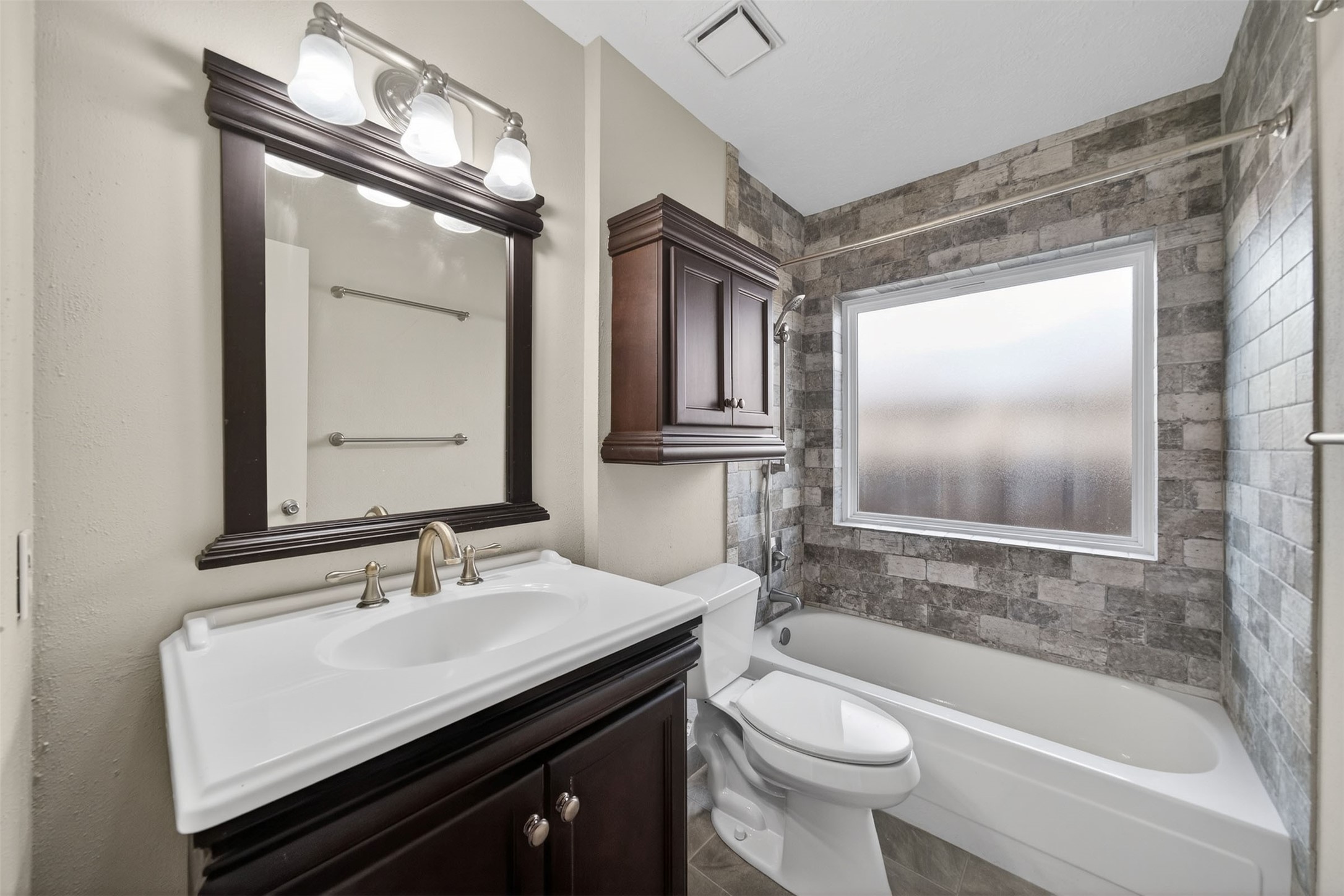 5619 Fawn Trail Lane Humble, TX 77346 - Photo 26 of 39 VIRTUALLY STAGED