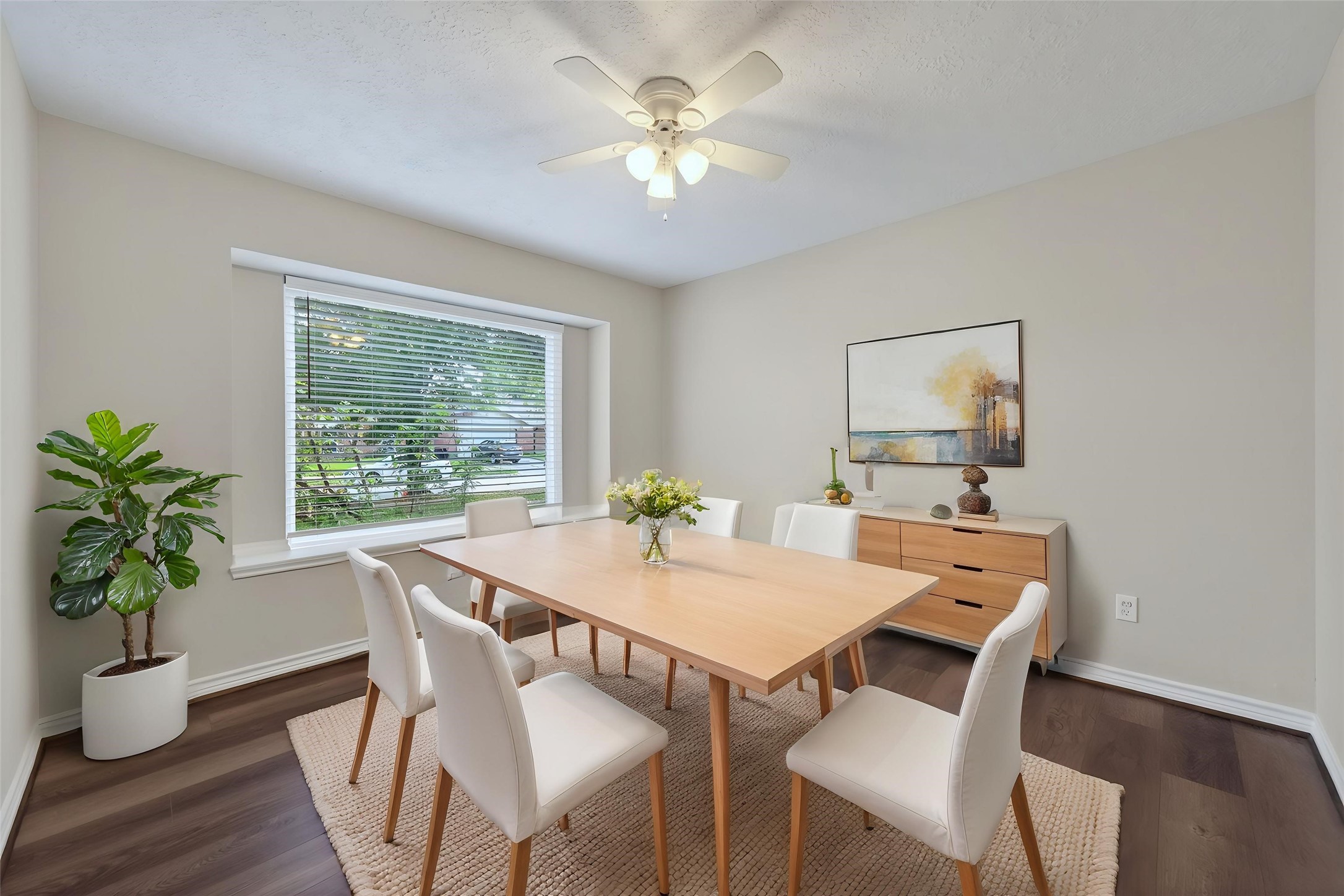 5619 Fawn Trail Lane Humble, TX 77346 - Photo 3 of 39 VIRTUALLY STAGED