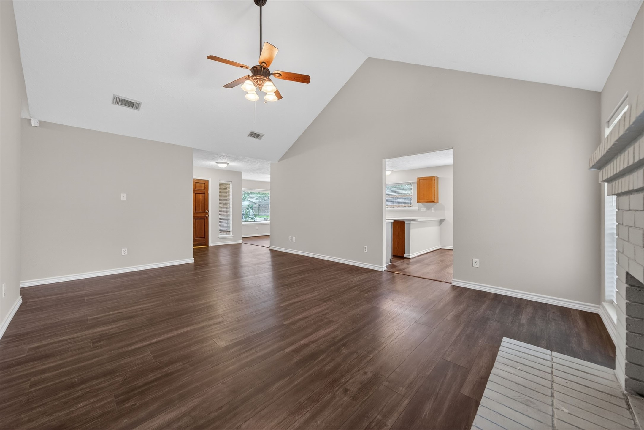 5619 Fawn Trail Lane Humble, TX 77346 - Photo 7 of 39