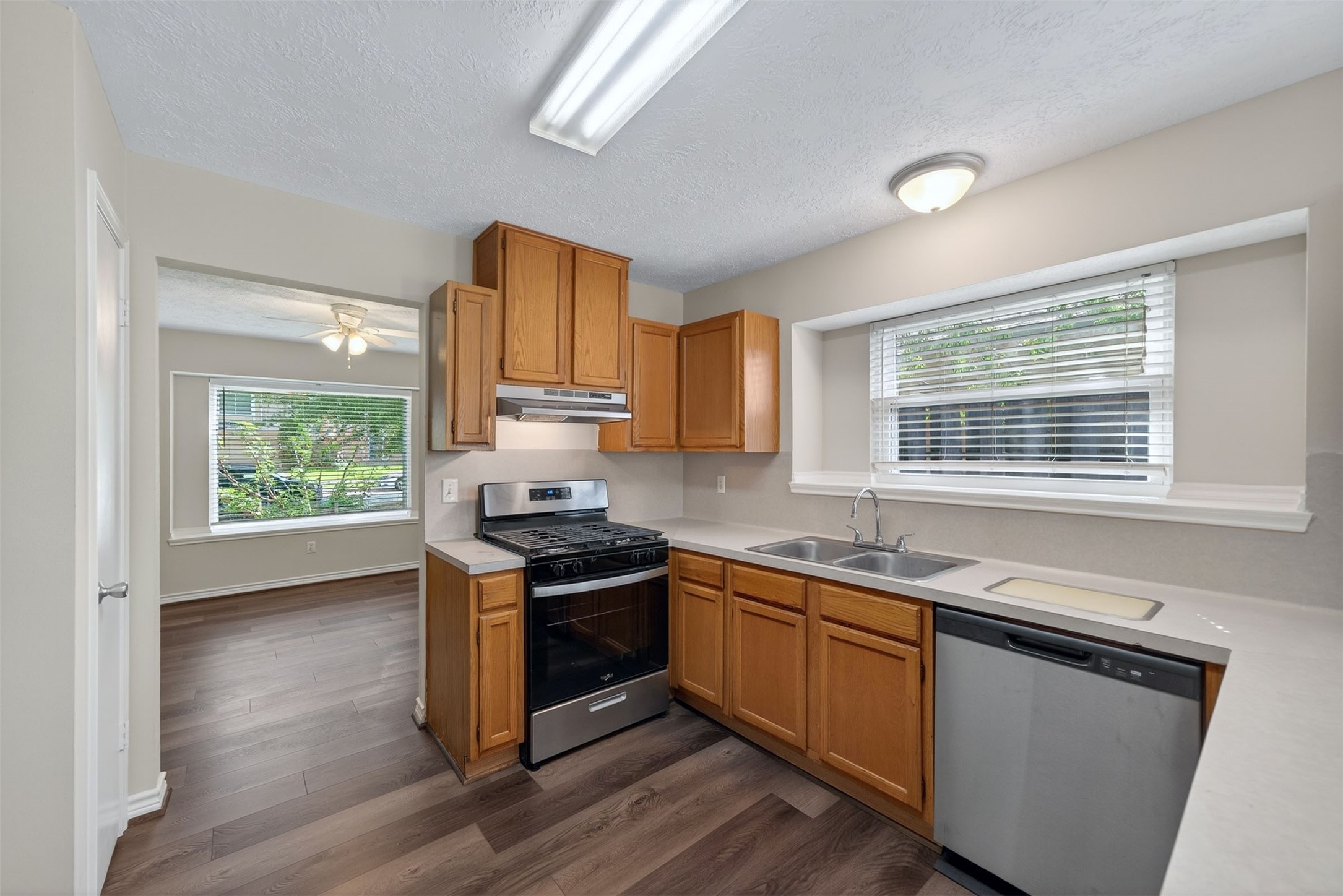 5619 Fawn Trail Lane Humble, TX 77346 - Photo 10 of 39