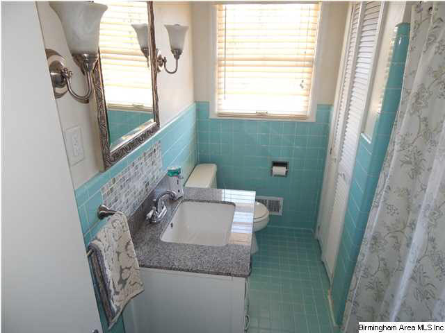 3112 Dolly Ridge Drive Birmingham, AL 35243 - Photo 16 of 25