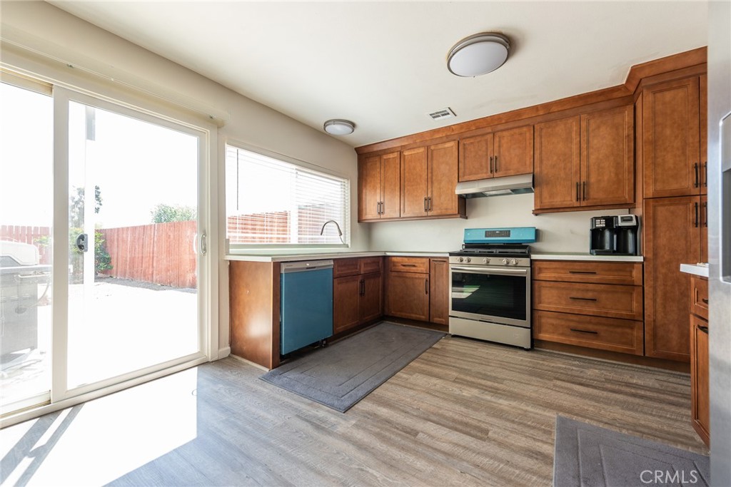 6732 San Joaquin Way Riverside, CA 92503 - Photo 16 of 25