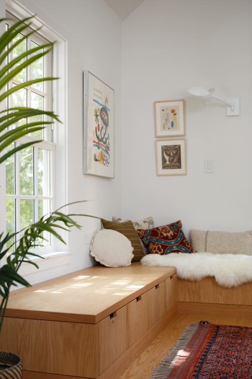 20 Brown Street Cambridge, MA 02138 - Photo 10 of 21 a living room with furniture and window
