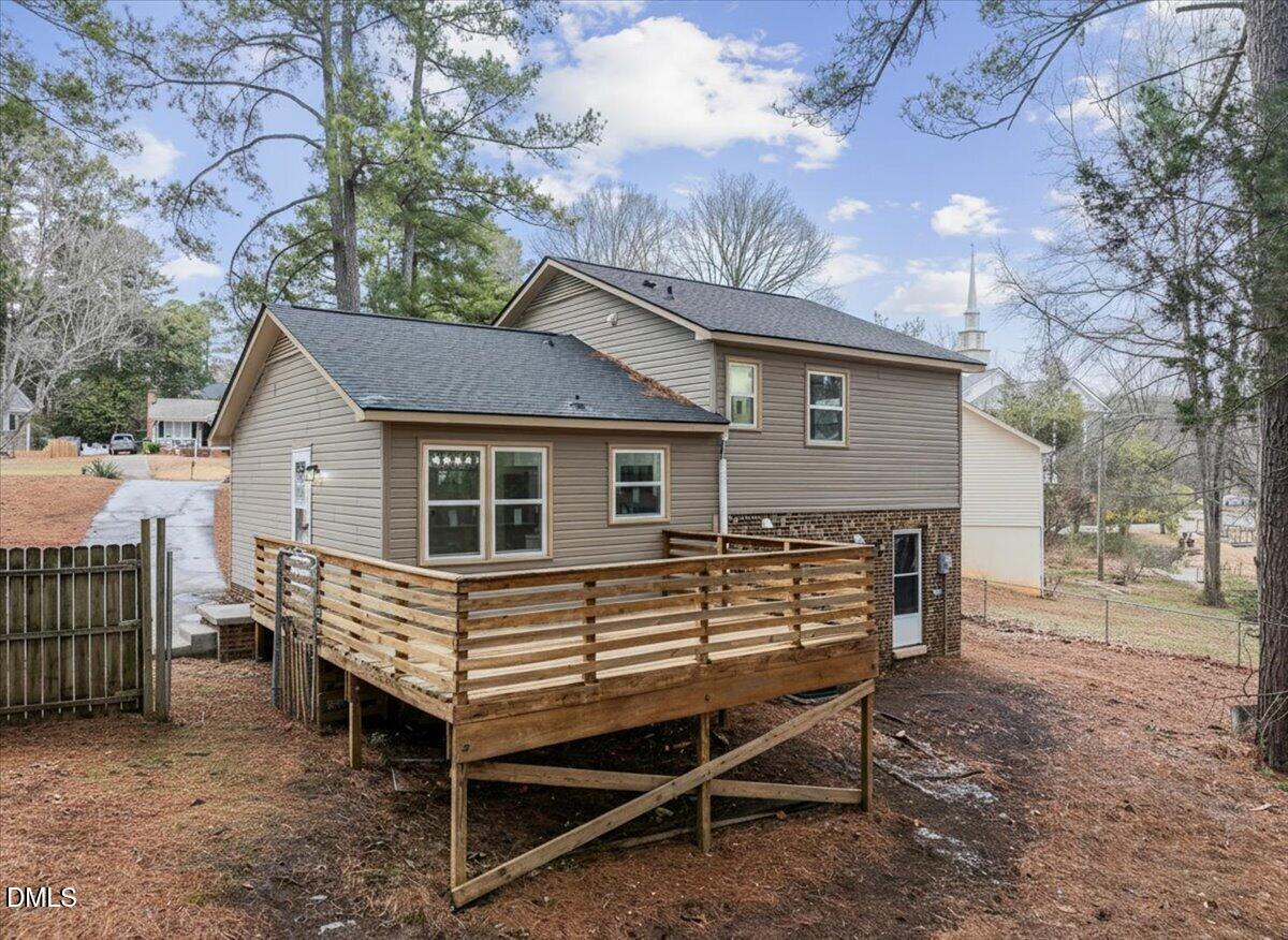 805 Havenwood Court Raleigh, NC 27615 - Photo 35 of 44 35-35