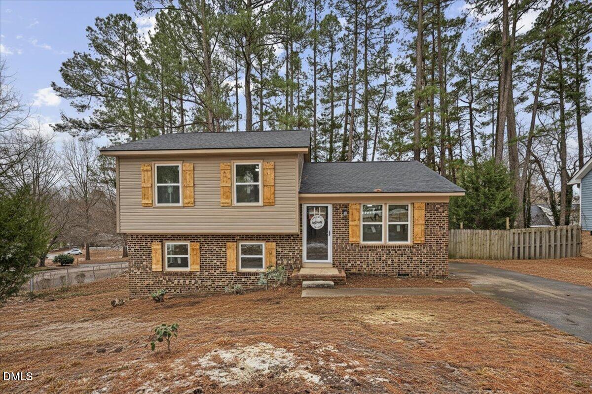 805 Havenwood Court Raleigh, NC 27615 - Photo 3 of 44 03-3
