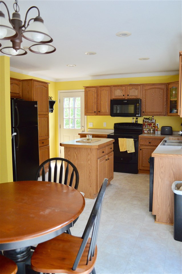 259 New Durham Road Middleton, NH 03887 - Photo 8 of 27