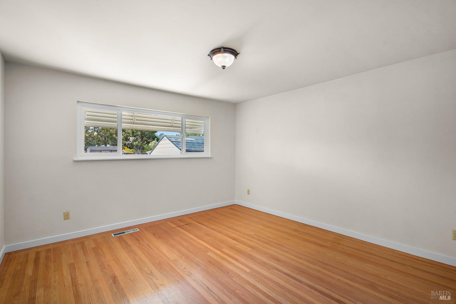 2117 Harris Court Santa Rosa, CA 95401 - Photo 44 of 62 Gallery Image 44