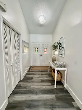 $5,500 | 325 Knotty Wood Lane, Wellington, FL 33414