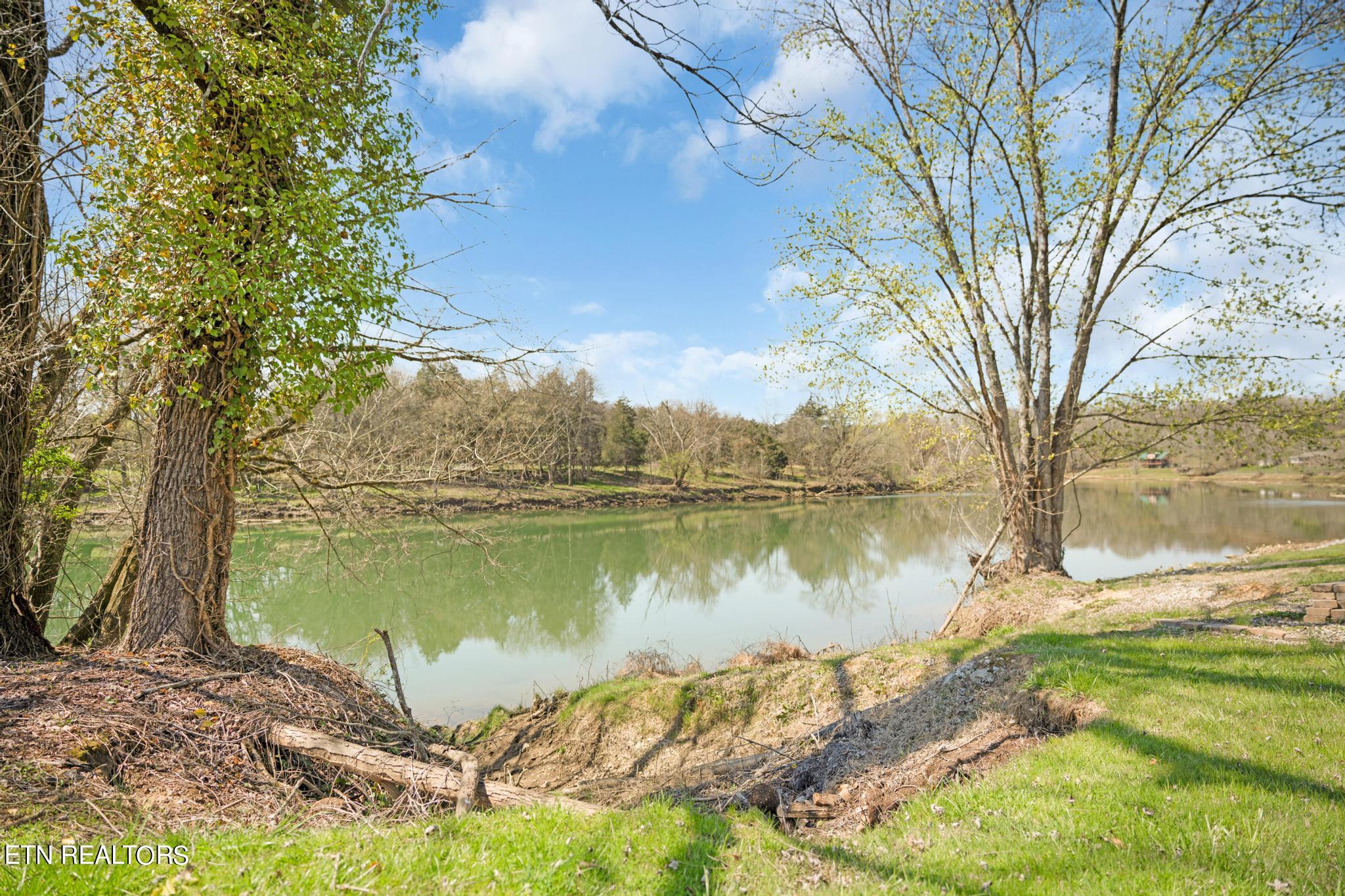 2685 Stone Road Blaine, TN 37709 - Photo 36 of 44 7R405486