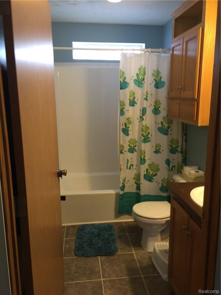 4700 East Clyde Road Howell, MI 48855 - Photo 18 of 25 IMG_1497.JPG