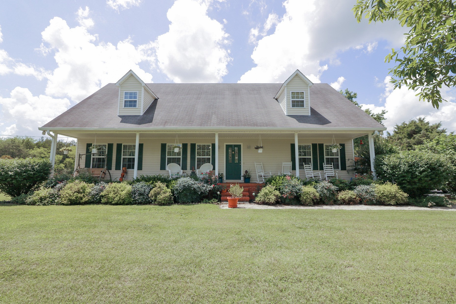 4444 Smiley Road Chapel Hill, TN 37034 - Photo 1 of 50 Gallery Image 1