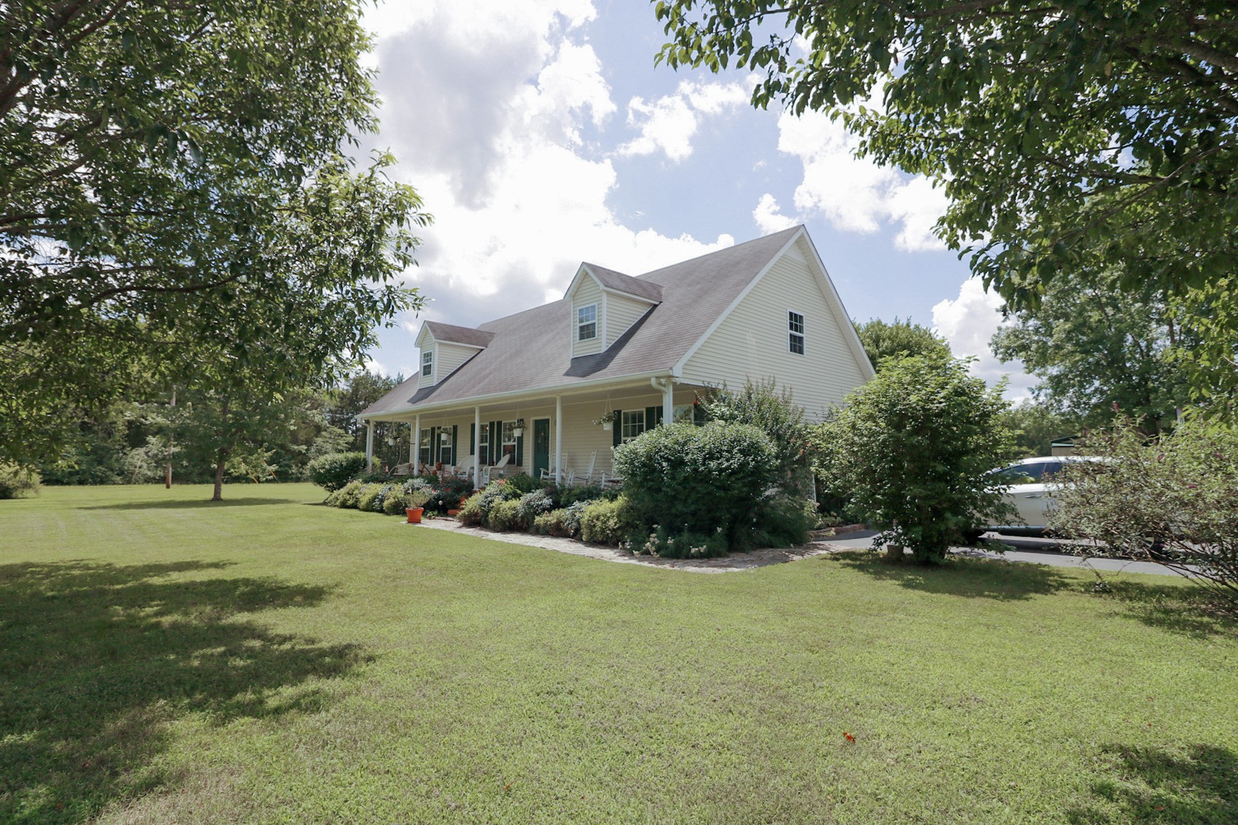 4444 Smiley Road Chapel Hill, TN 37034 - Photo 3 of 50 Gallery Image 3