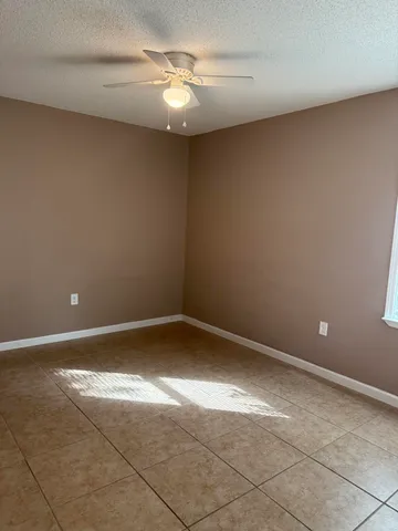 $1,450 | 608 West Sunset Boulevard, Fort Walton Beach, FL 32547