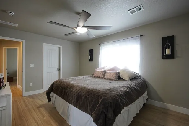 $420,000 | 5250 River Xing Avenue, Mills, WY 82644