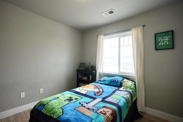 $420,000 | 5250 River Xing Avenue, Mills, WY 82644