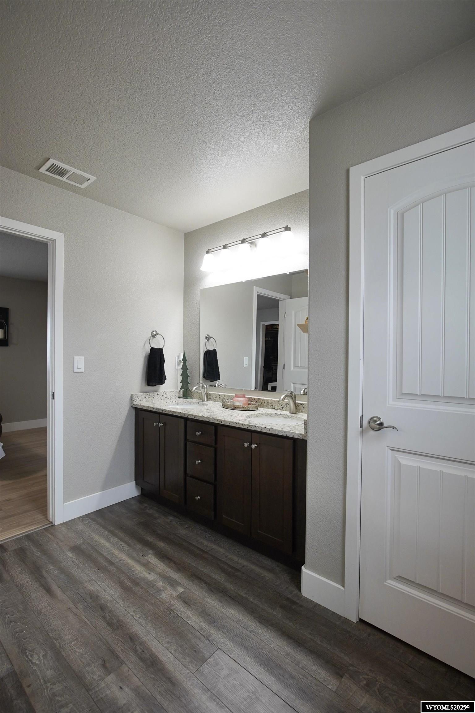 5250 River Xing Avenue Mills, WY 82644 - Photo 30 of 45