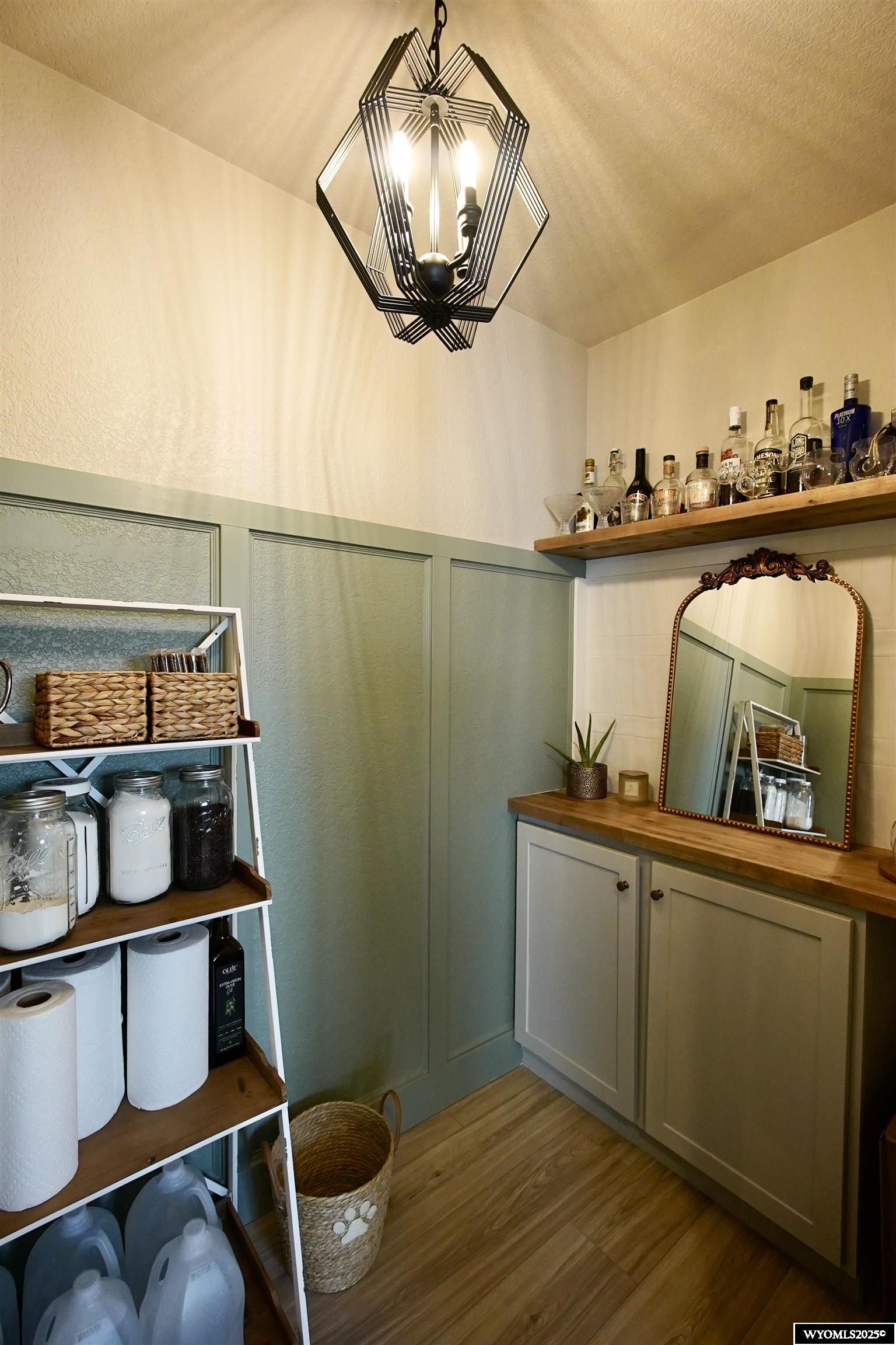 5250 River Xing Avenue Mills, WY 82644 - Photo 4 of 45