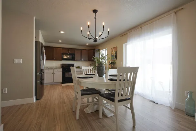 $420,000 | 5250 River Xing Avenue, Mills, WY 82644