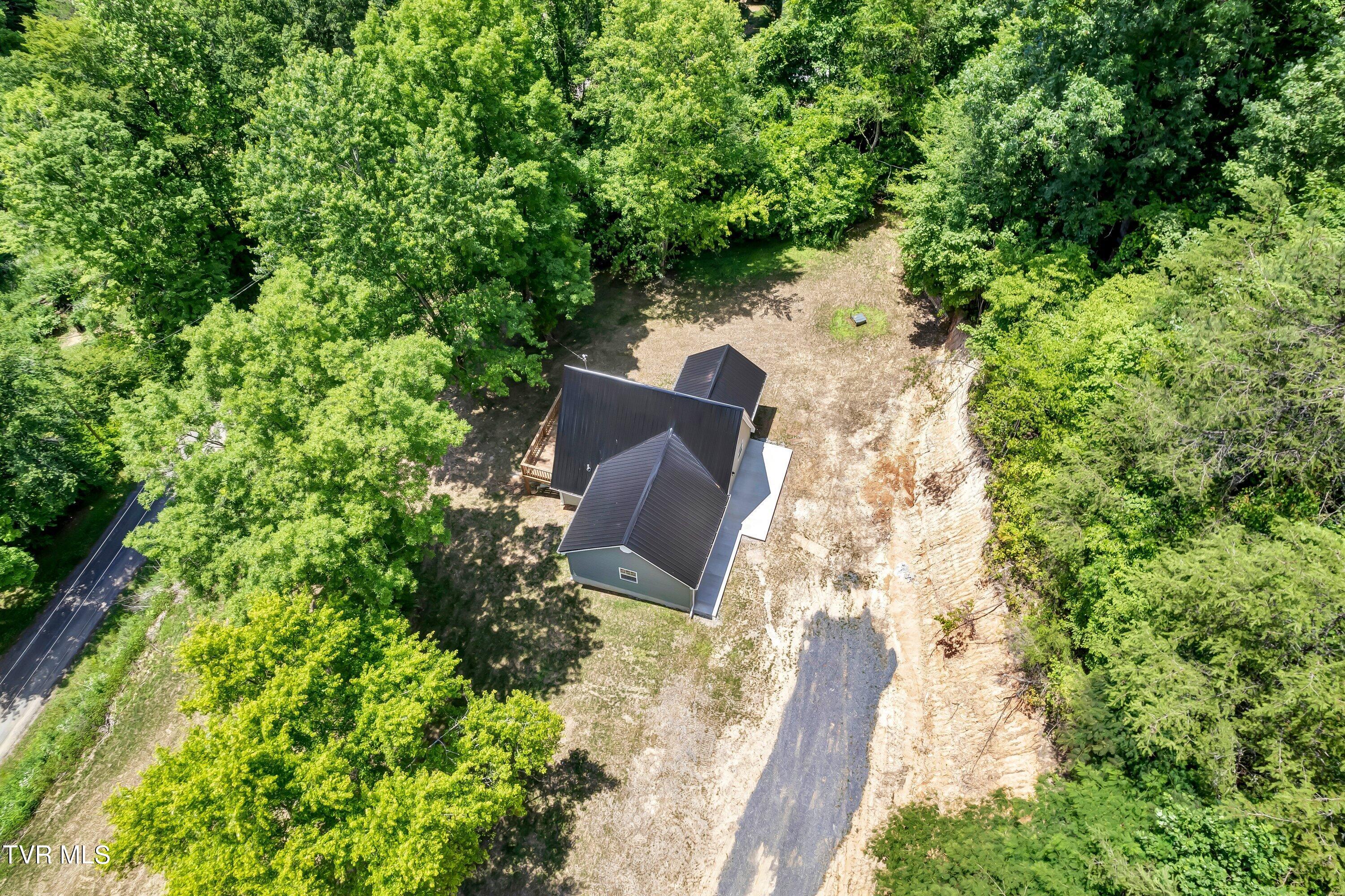 310 Rogers Road Rogersville, TN 37857 - Photo 20 of 37 310 Rogers Rd-20