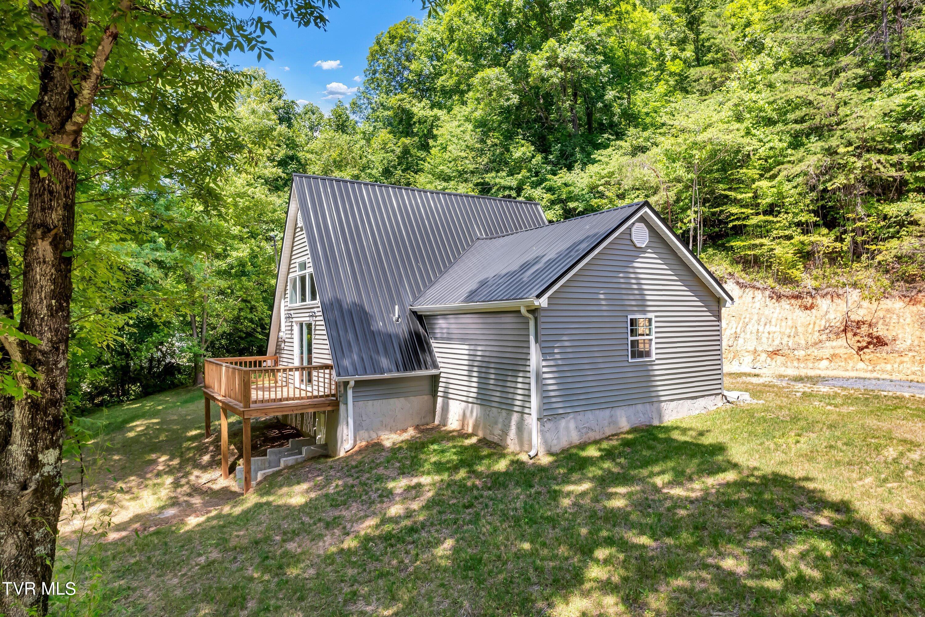 310 Rogers Road Rogersville, TN 37857 - Photo 3 of 37 310 Rogers Rd-3