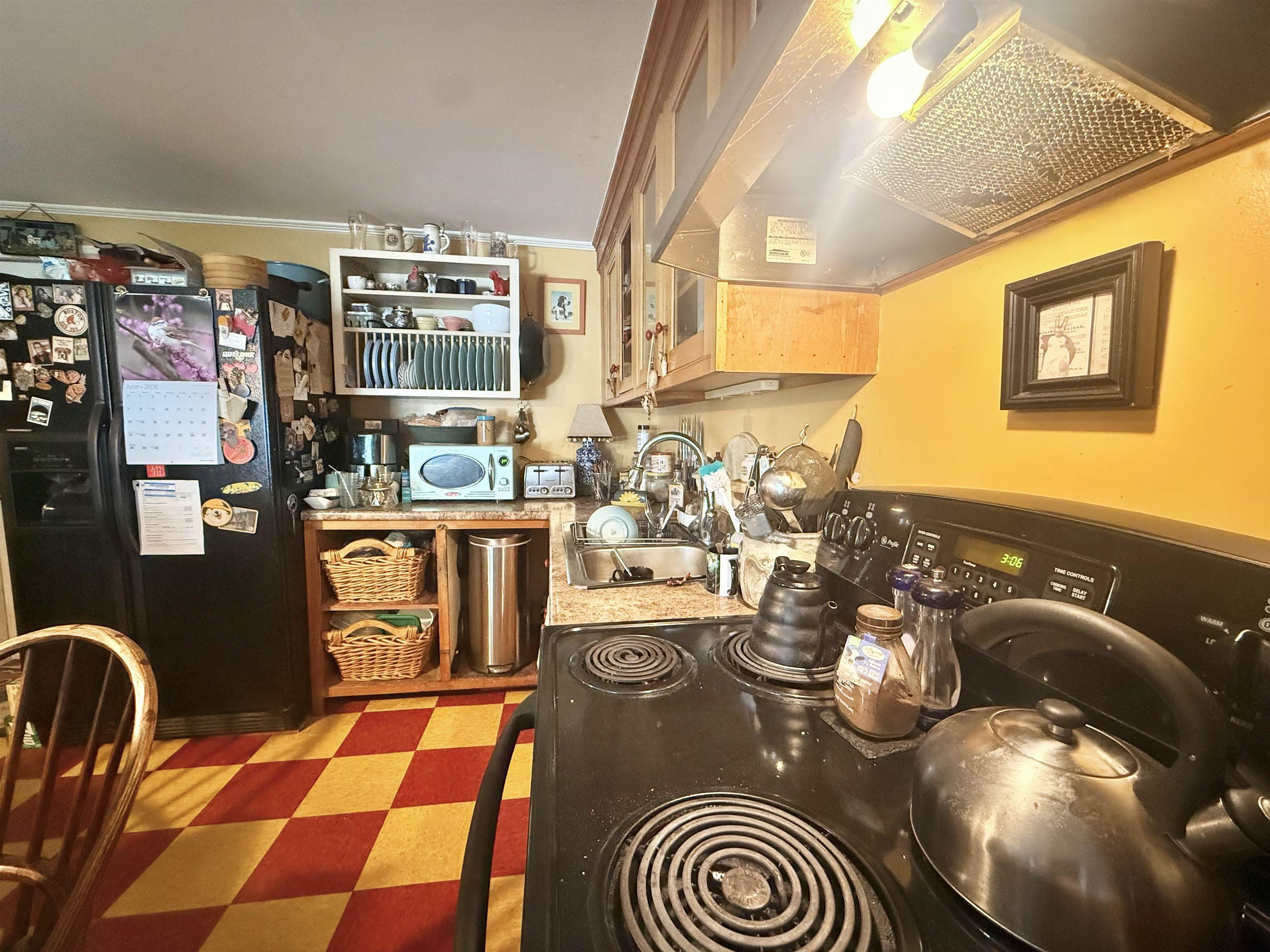 56 Forest Street Rutland, VT 05701 - Photo 3 of 28