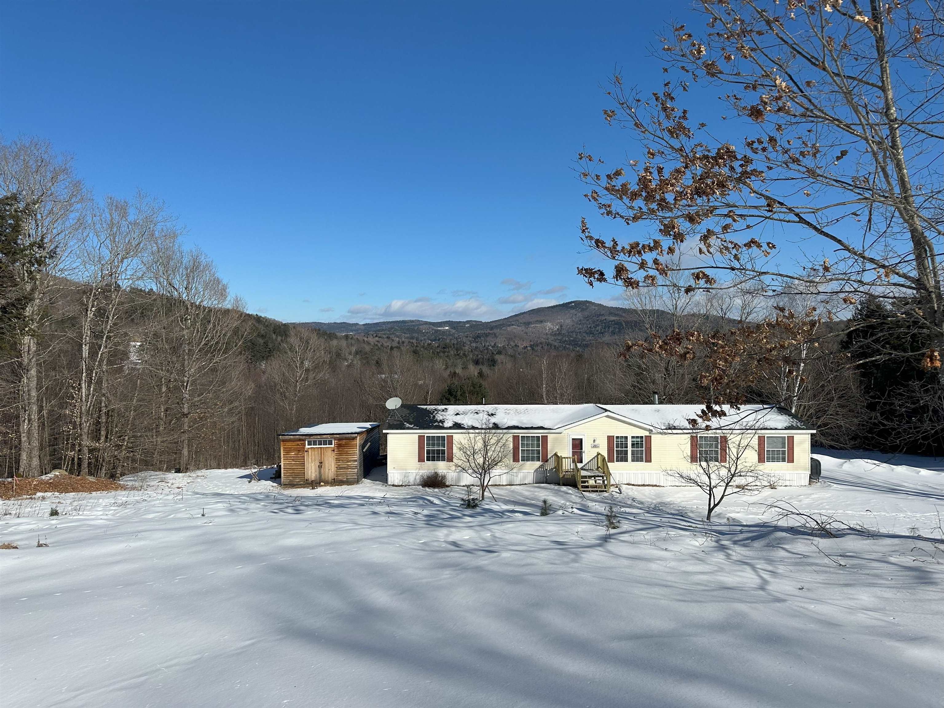 4884 S Road Bradford, VT 05033 - Photo 5 of 40 Gallery Image 5