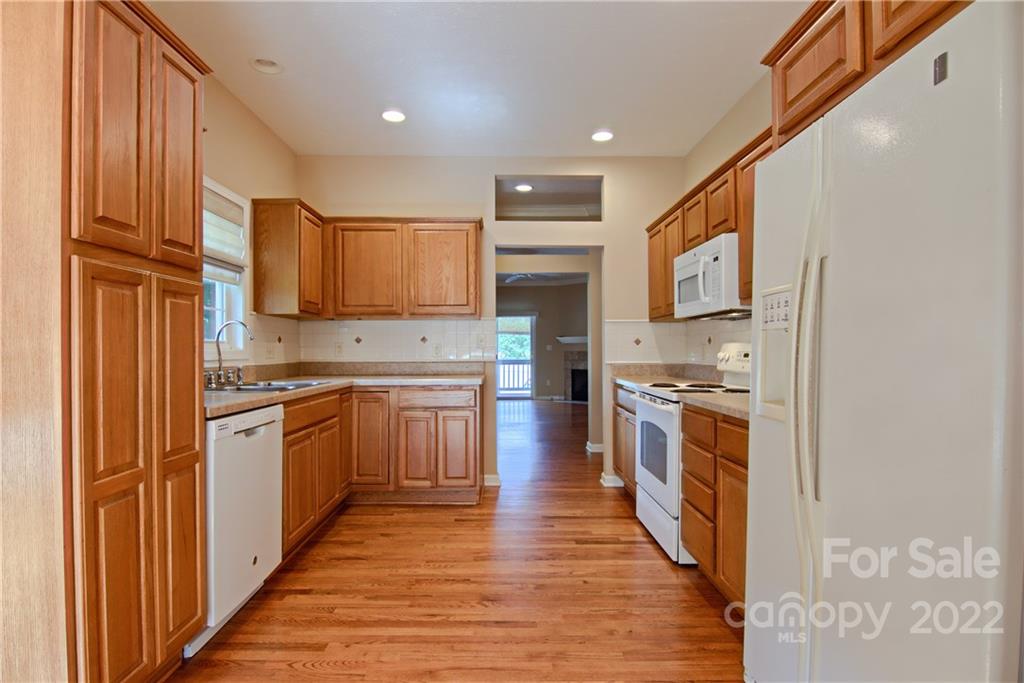 82 Shaws Creek Farm Road Laurel Park, NC 28739 - Photo 10 of 32