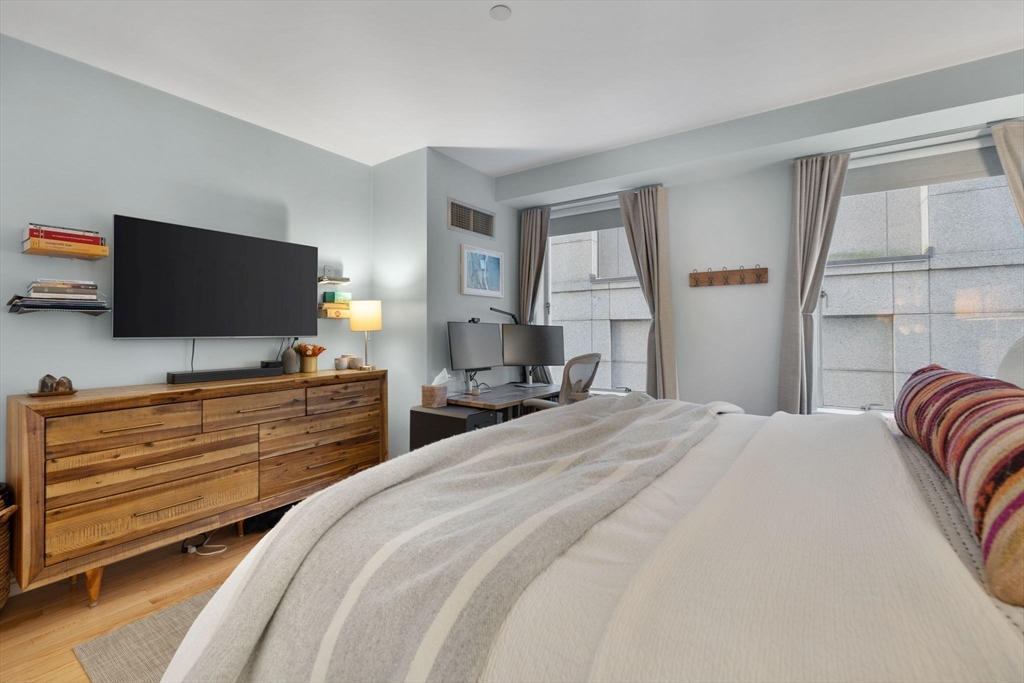 80 Broad Street, Unit 306 Boston, MA 02110 - Photo 9 of 23