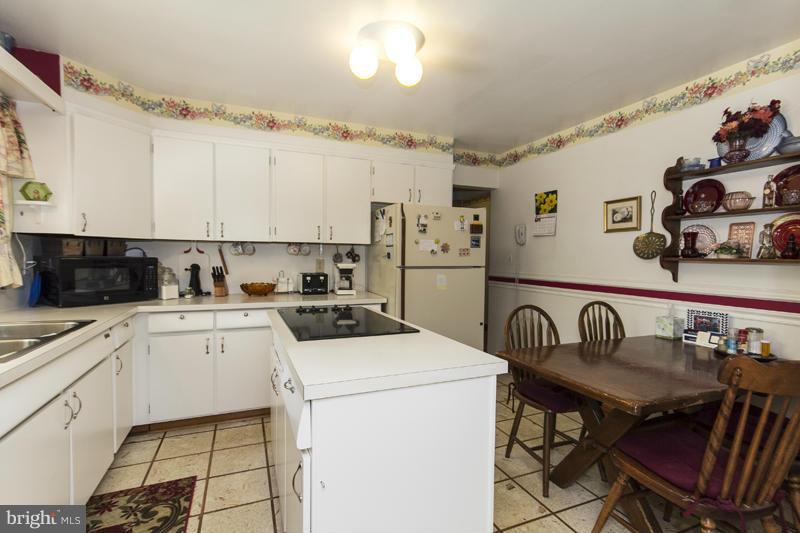 9413 Old Harford Road Baltimore, MD 21234 - Photo 8 of 30 Kitchen