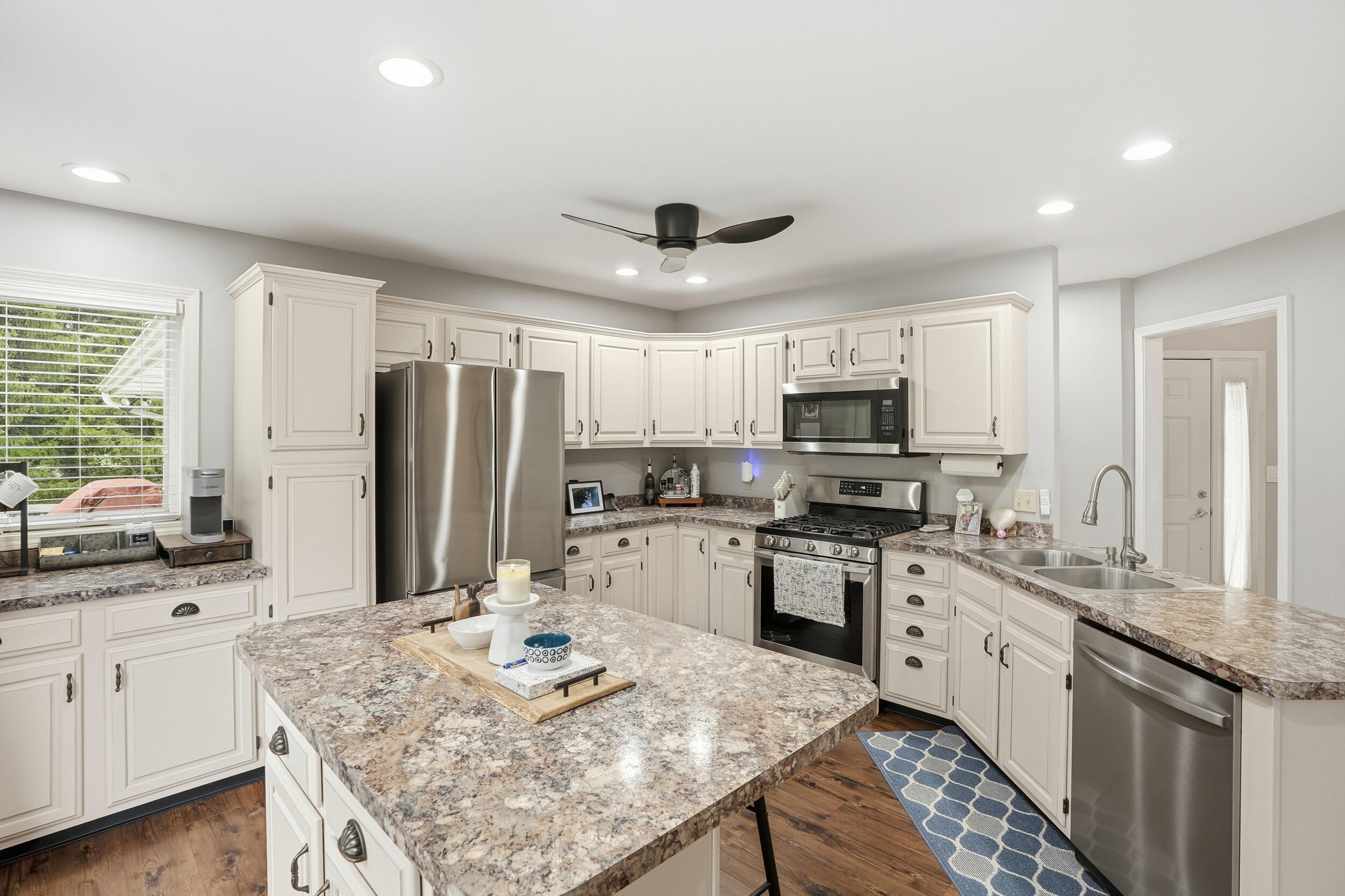 10906 Bunker Drive Demotte, IN 46310 - Photo 16 of 35 2500x1667