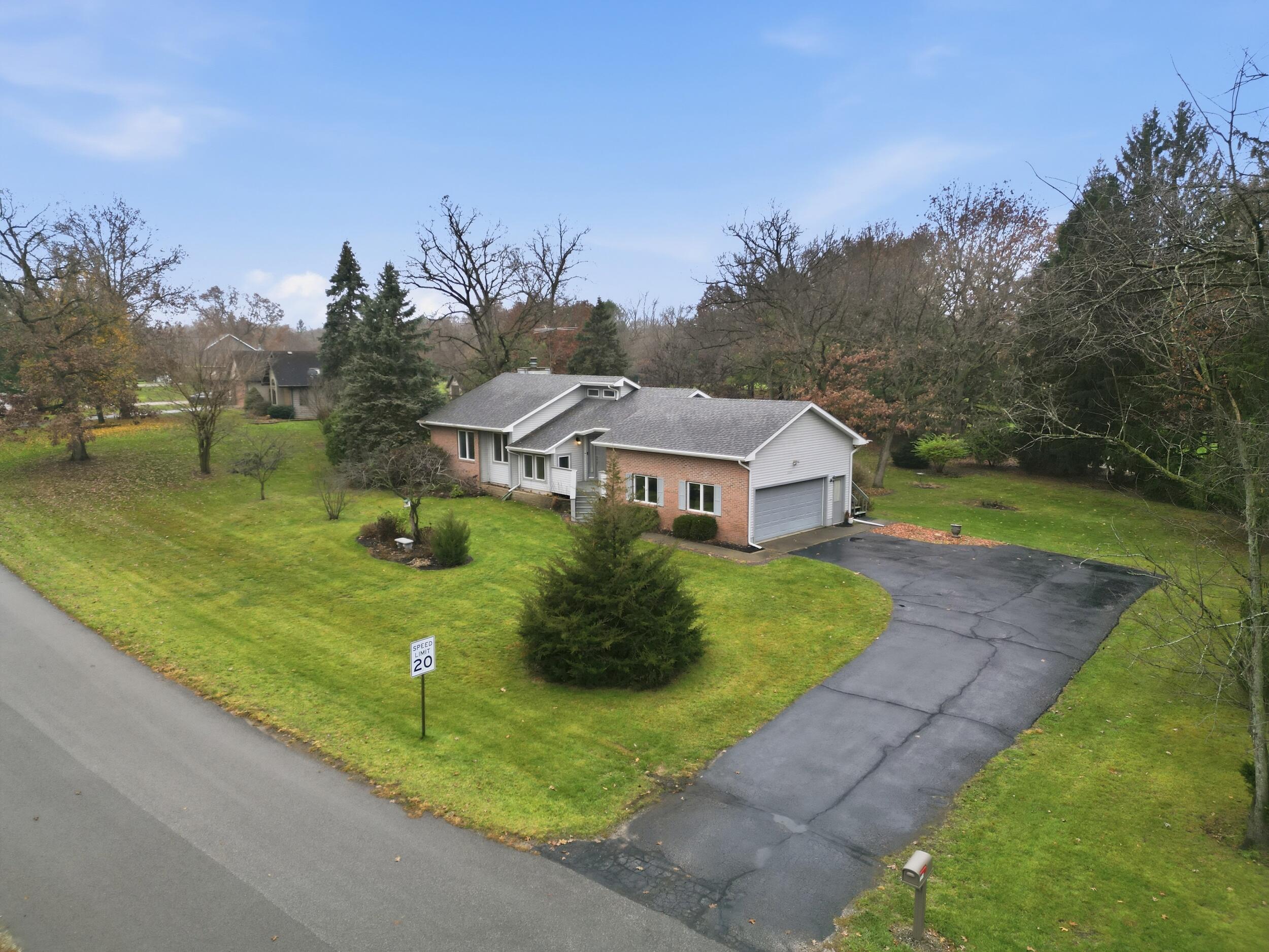 10906 Bunker Drive Demotte, IN 46310 - Photo 6 of 35 2500x1875