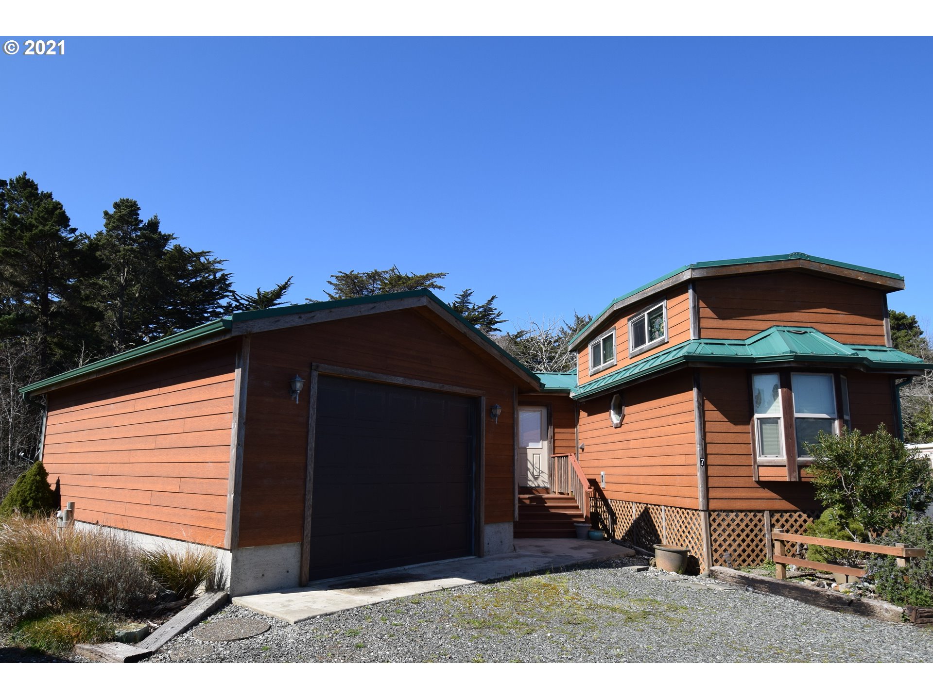 53877 Beach Loop Road, Unit 7 Bandon, OR 97411 - Photo 3 of 25 Gallery Image 3