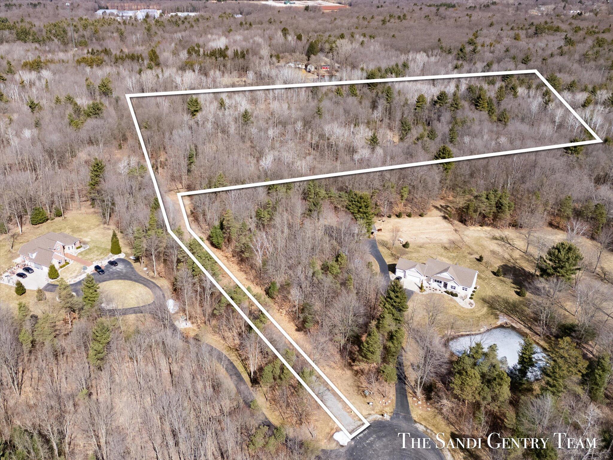 16400 Longleaf Lane Spring Lake, MI 49456 - Photo 4 of 13 04-DJI_20250312133044_0493_D-Edit