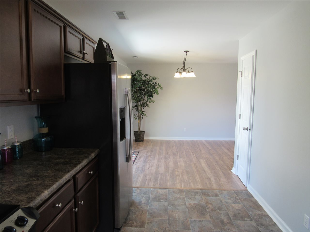 409 Brynn Marr Road Jacksonville, NC 28546 - Photo 9 of 36 Additional Photo