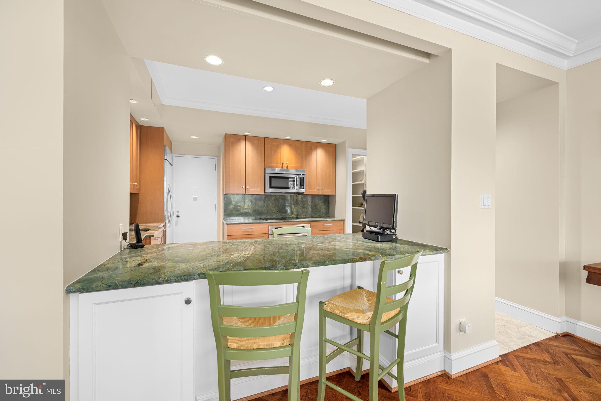 2700 Calvert Street Northwest, Unit 817 Washington, DC 20008 - Photo 22 of 64