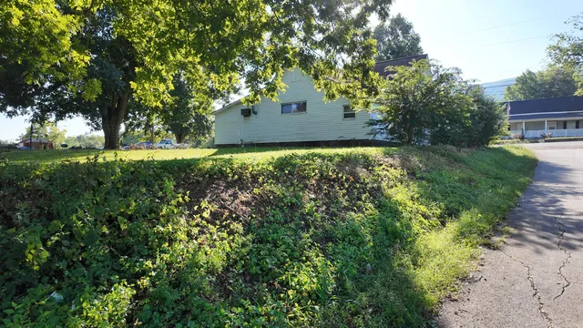 $60,000 | 700 South Main Street, Whitwell, TN 37397