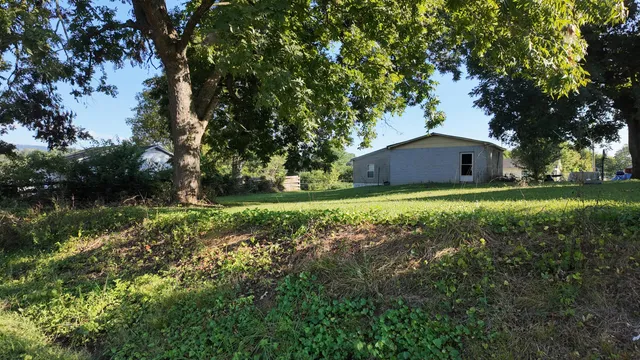 $60,000 | 700 South Main Street, Whitwell, TN 37397