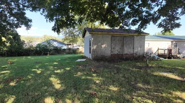 $60,000 | 700 South Main Street, Whitwell, TN 37397