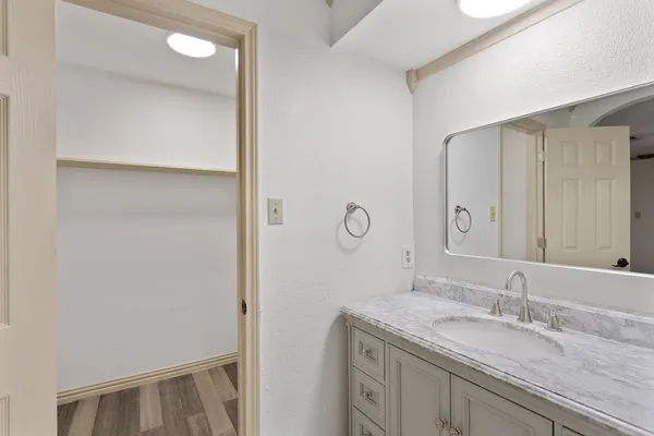 $289,000 | 15050 Cardinal Trail, Conroe, TX 77302