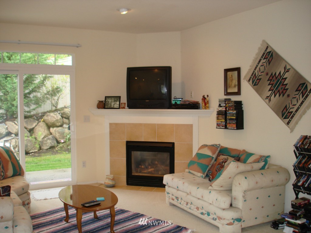 1500 South 18th Street, Unit R 101 Renton, WA 98055 - Photo 2 of 15 Gallery Image 2