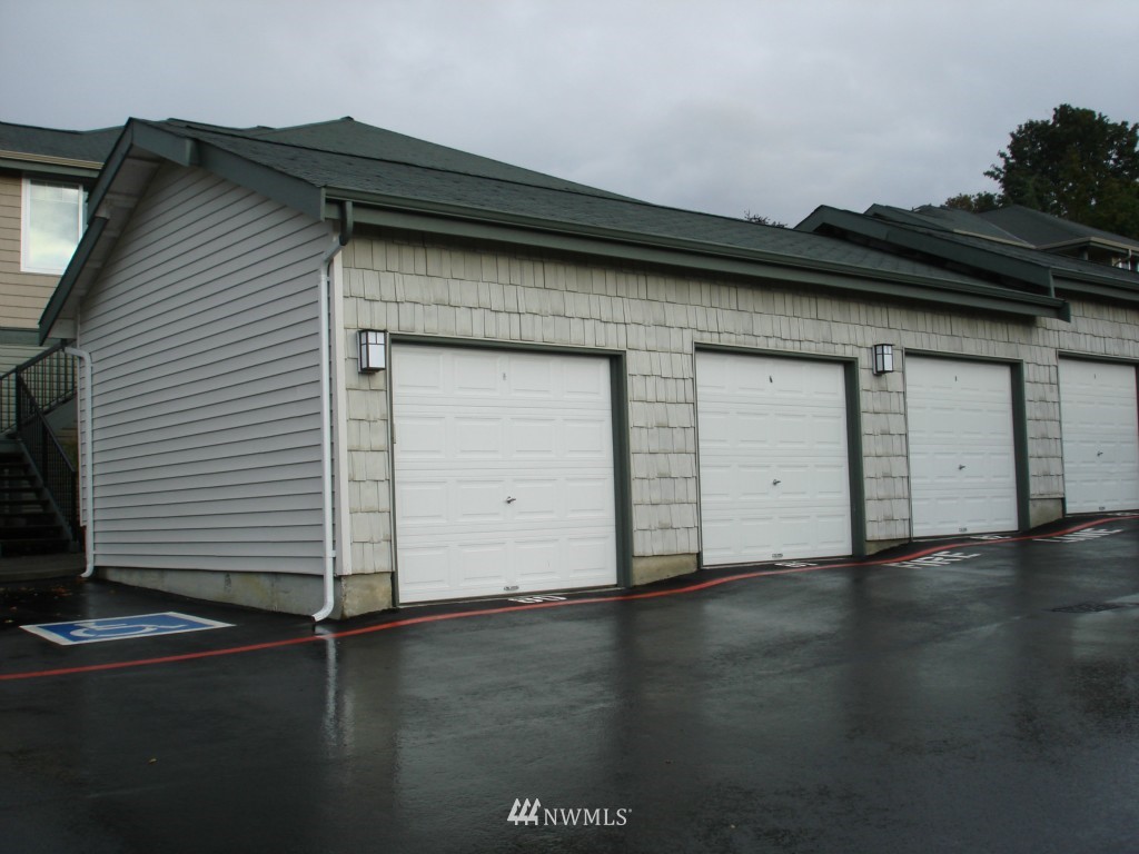 1500 South 18th Street, Unit R 101 Renton, WA 98055 - Photo 14 of 15 Gallery Image 14